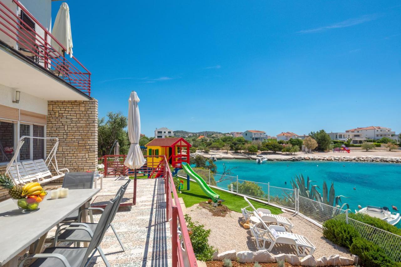 Apartments Villa Zrinka - Last Season Ever! Рогозница Экстерьер фото