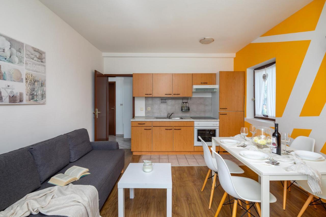 Apartments Villa Zrinka - Last Season Ever! Рогозница Экстерьер фото